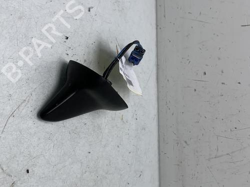 Antenne/Base Antenne/Base OPEL INSIGNIA A Sports Tourer (G09) 2.0 CDTI (35) (160 hp) 19957487 19957487