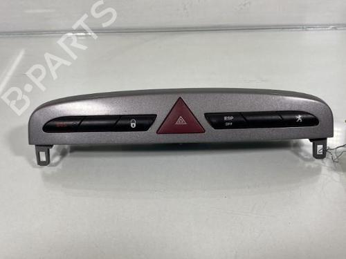 Used Warning switch PEUGEOT 308 I (4A_, 4C_) 1.6 HDi (112 hp) 20035915