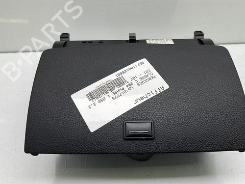 Used Display monitor Display monitor MERCEDES-BENZ C-CLASS (W204) C 250 CDI (204.003) (204 hp) 25758751 25758751