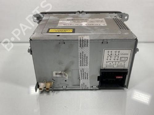 Used Radio Radio VW JETTA III (1K2) 1.9 TDI (105 hp) 21948529 21948529