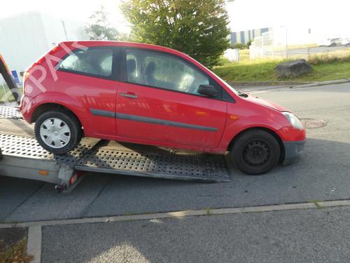 Used Parts FORD FIESTA V (JH_, JD_) 1.3 (60 hp) 2047062