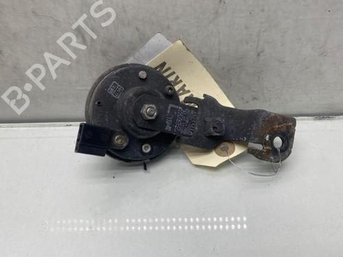 Used Horn TOYOTA YARIS (_P13_) 1.5 (NSP131_) (112 hp) 19969505