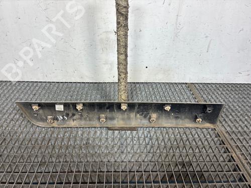 Used Door moulding trim Door moulding trim 38413470 38413470