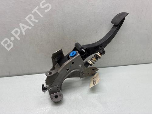 Used Clutch pedal Clutch pedal RENAULT MEGANE III Coupe (DZ0/1_) 1.5 dCi (DZ09, DZ0D, DZ1F, DZ1G, DZ14, DZ29) (110 hp) 39607150 39607150