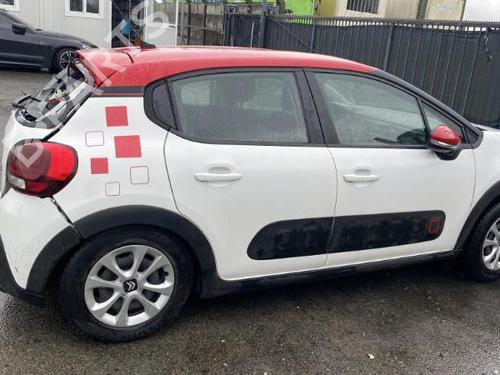 Fuse box CITROËN C3 III (SX) 1.2 VTi 82 | BP23105589E1  - Image 15