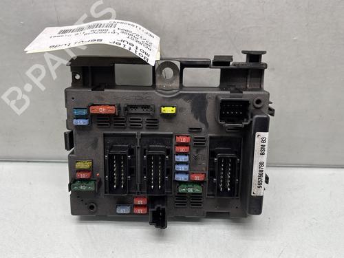 Scatola fusibili Scatola fusibili PEUGEOT 307 SW (3H) 1.6 HDI 110 (109 hp) 34449817 34449817