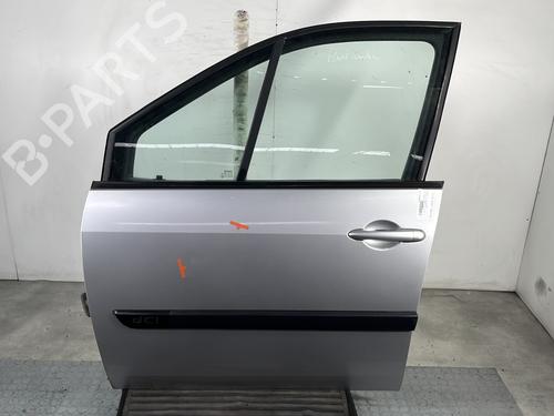 Used Left front door RENAULT SCÉNIC II (JM0/1_) 1.5 dCi (JM1E, JM16) (106 hp) 28281720