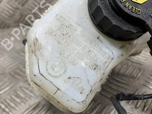 Used Brake master cylinder Brake master cylinder BMW X1 (E84) xDrive 20 d (184 hp) 32745489 32745489