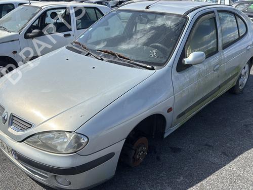 Right front fog light RENAULT MEGANE I (BA0/1_) 1.9 dCi (BA05, BA1F) | BP31189566C31