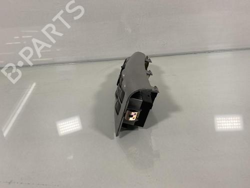 Left front window switch KIA SPORTAGE II (JE_, KM_) 2.0 CRDi 4WD | BP19984414I27 