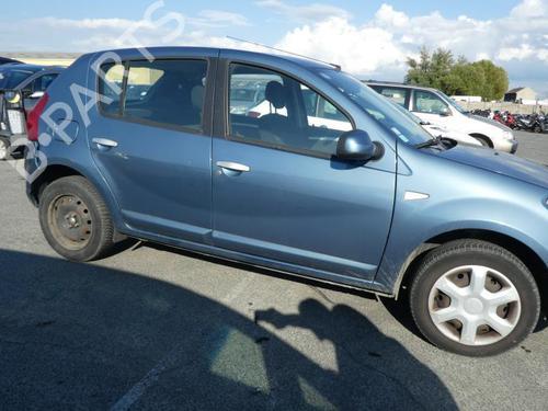 Left front window switch DACIA SANDERO 1.4 MPI LPG | BP20028132I27 - Image 1