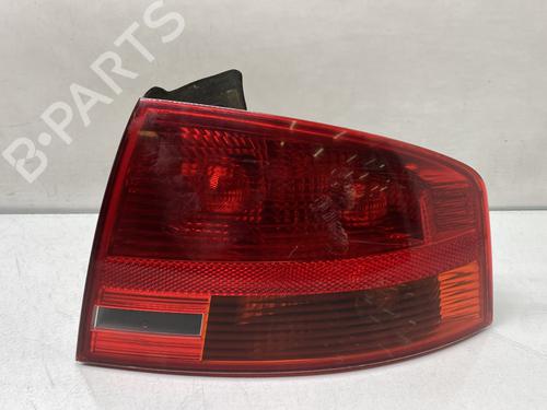 Used Right taillight AUDI A4 B7 (8EC) 2.0 TDI 16V (140 hp) 30930070