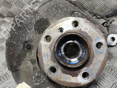 Used Right front steering knuckle Right front steering knuckle BMW 2 Active Tourer (F45) 218 d (150 hp) 28684399 28684399