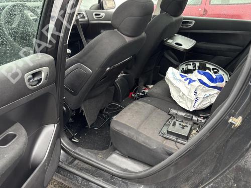 Fuse box PEUGEOT 307 Break (3E) 2.0 HDi 135 | BP22314674E1 