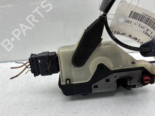 Rear right lock PEUGEOT 208 I (CA_, CC_) 1.2 VTI 82 | BP26952424C99