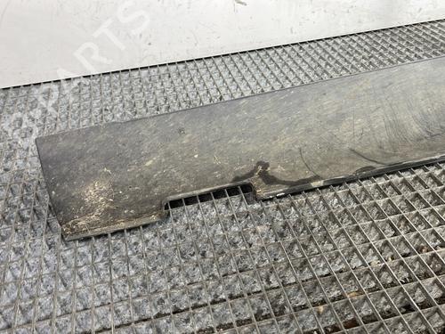 Venstre sidekjole Venstre sidekjole KIA STONIC (YB) 1.0 T-GDi (101 hp) 32368209 32368209