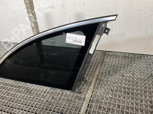 rear-right-quarter-glass-mercedes-benz-r-class-w251-v251-2005-2006-2007-2008-2009-2010-2011-2012-2013-2014-2015-2016-2017-30176884 main image