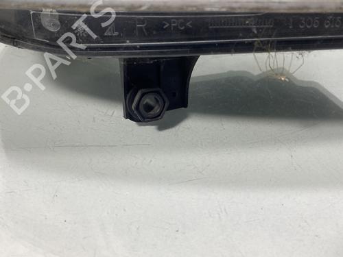 Right headlight VW TOURAN (1T1, 1T2) 1.9 TDI | BP20030747C29 