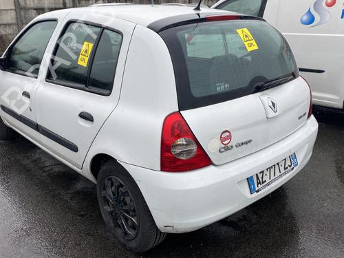 Radio RENAULT CLIO II (BB_, CB_) 1.2 (BB0A, BB0F, BB10, BB1K, BB28, BB2D, BB2H, CB0A,... | BP32389309E6