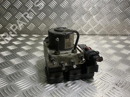 Used ABS pump VW GOLF V (1K1) [2003-2010]  19976354