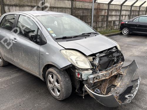 Left front window switch TOYOTA YARIS (_P9_) 1.4 D-4D (NLP90_, NLP90R) | BP27404721I27 