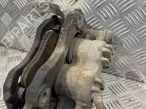 Used Right front brake caliper Right front brake caliper RENAULT MASTER III Van (FV) 2.3 dCi 125 FWD (FV0C, FV0D, FV0G, FV0H, FV0J, FV0K,... (125 hp) 20008555 20008555