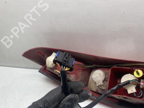 Right taillight PEUGEOT 807 (EB_) 2.0 HDi | BP32389374C35