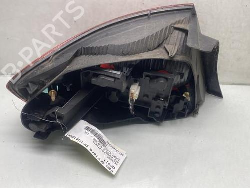 Used Right taillight PEUGEOT 407 (6D_) 2.0 HDi 135 (6DRHRH, 6DRHRE, 6DRHRG, 6DRHRJ) (136 hp) 19991066