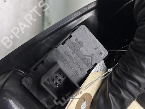 Used Left rear window switch Left rear window switch PEUGEOT 308 I (4A_, 4C_) 1.6 HDi (109 hp) 28824743 28824743