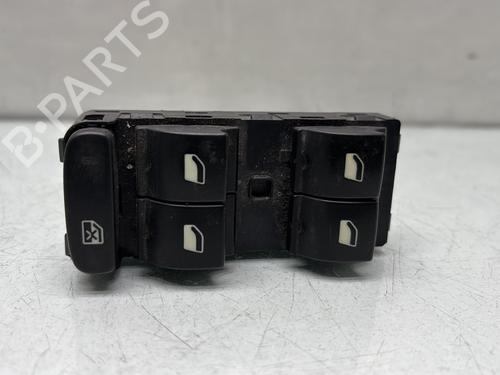 Used Left front window switch CITROËN C3 III (SX) 1.2 PureTech 82 (83 hp) 31354460