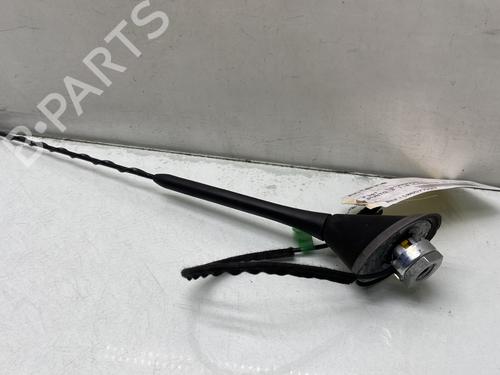 Used Antenna/Base FIAT PUNTO (199_) 1.4 (199AXB1A, 199BXB1A, 199BXB11, 199AXB11) (78 hp) 31707880
