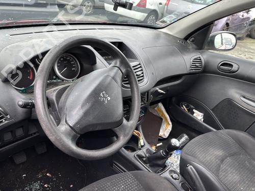 Fuse box PEUGEOT 206+ (2L_, 2M_) 1.4 HDi eco 70 | BP29841434E1  - Image 17