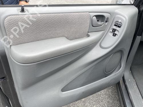 Right front fenders CHRYSLER VOYAGER IV (RG, RS) 2.5 CRD | BP30328210C42 