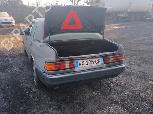 Left front indicator MERCEDES-BENZ 190 (W201) E 1.8 (201.018) | BP19978396C32 