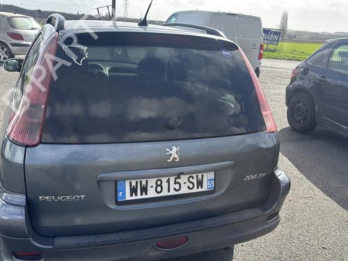 Left headlight PEUGEOT 206 SW (2E/K) 1.4 HDi | BP37498531C28 - Image 13