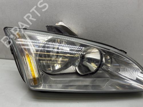 Used Right headlight Right headlight FORD FOCUS II (DA_, HCP, DP) 1.6 TDCi (90 hp) 33830493 33830493