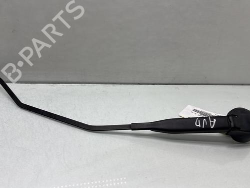 Used Front windshield wiper arm SMART FORTWO Coupe (450) 0.7 (450.352, 450.332) (61 hp) 29286921