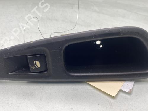 Used Left rear window switch PEUGEOT 308 I (4A_, 4C_) 1.6 HDi (109 hp) 28824741