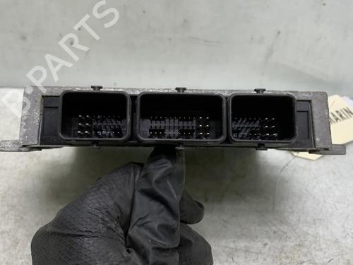 Used Engine control unit (ECU) PEUGEOT 206 Hatchback (2A/C) 1.4 i (75 hp) 21196863