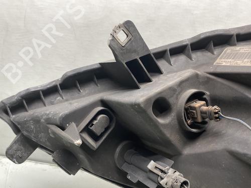 Right headlight RENAULT TRAFIC II Van (FL) 2.0 dCi 90 (FL0H, FL00, FL01, FL0M, FL0P, FL0S) | BP22198117C29 