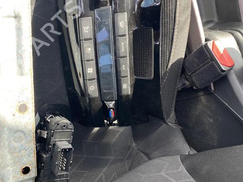 Fuse box PEUGEOT 2008 I (CU_) 1.2 VTi | BP30082690E1  - Image 8