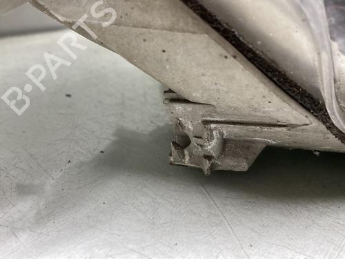 Used Right headlight Right headlight MERCEDES-BENZ A-CLASS (W168) A 170 CDI (168.009, 168.109) (95 hp) 21490038 21490038