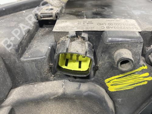Left headlight CHRYSLER VOYAGER IV (RG, RS) 2.5 CRD | BP20029849C28 