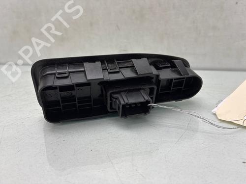 Used Right front window switch Right front window switch 37171532 37171532