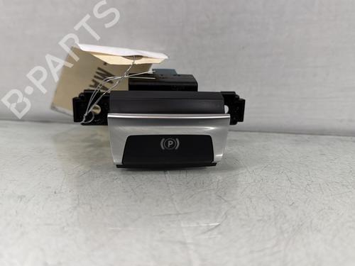 Used Switch Switch PEUGEOT 308 II (LB_, LP_, LW_, LH_, L3_) 1.2 THP 130 (131 hp) 33648625 33648625