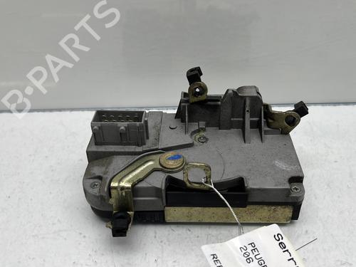 Used Front right lock PEUGEOT 206 Hatchback (2A/C) 1.6 i (89 hp) 25624062