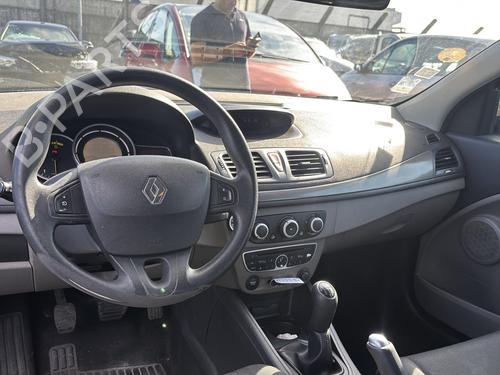 Błotnik przedni prawy RENAULT MEGANE III Hatchback (BZ0/1_, B3_) 1.5 dCi (BZ09, BZ0D, BZ1W, BZ29, BZ14) | BP30593219C42 