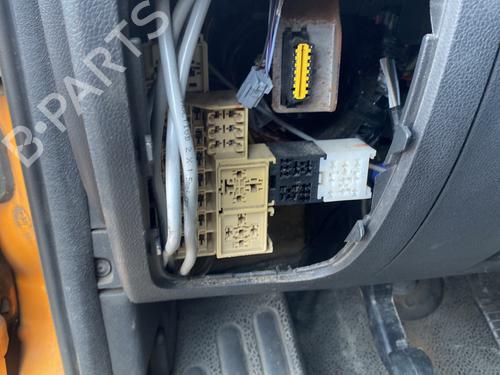 Glove box RENAULT MASTER III Van (FV) 2.3 dCi 145 FWD (FV0E, FV0F, FV0H, FV02, FV0M, FV0S,... | BP28280766C95  - Image 19