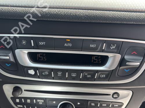 Electronic module RENAULT MEGANE III Hatchback (BZ0/1_, B3_)  | BP31646737M83  - Image 10