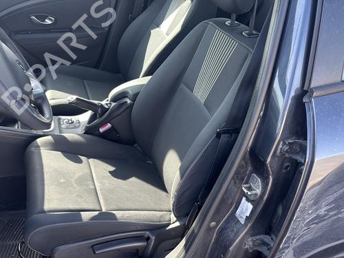 Nummerpladelys RENAULT MEGANE III Hatchback (BZ0/1_, B3_) 1.5 dCi (BZ09, BZ0D, BZ1W, BZ29, BZ14) | BP32134277I40 